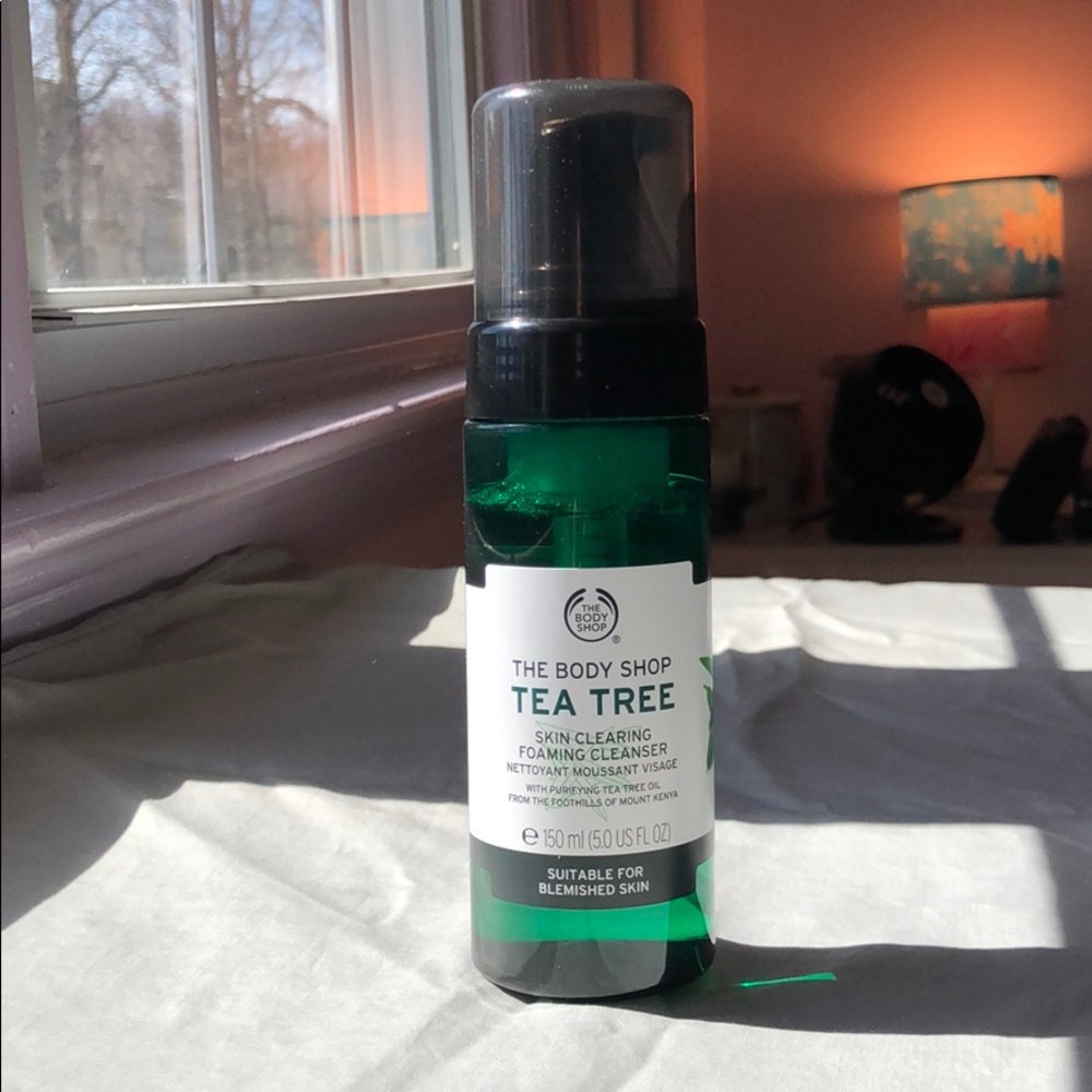 The Body Shop Tea Tree Foaming Cleanser